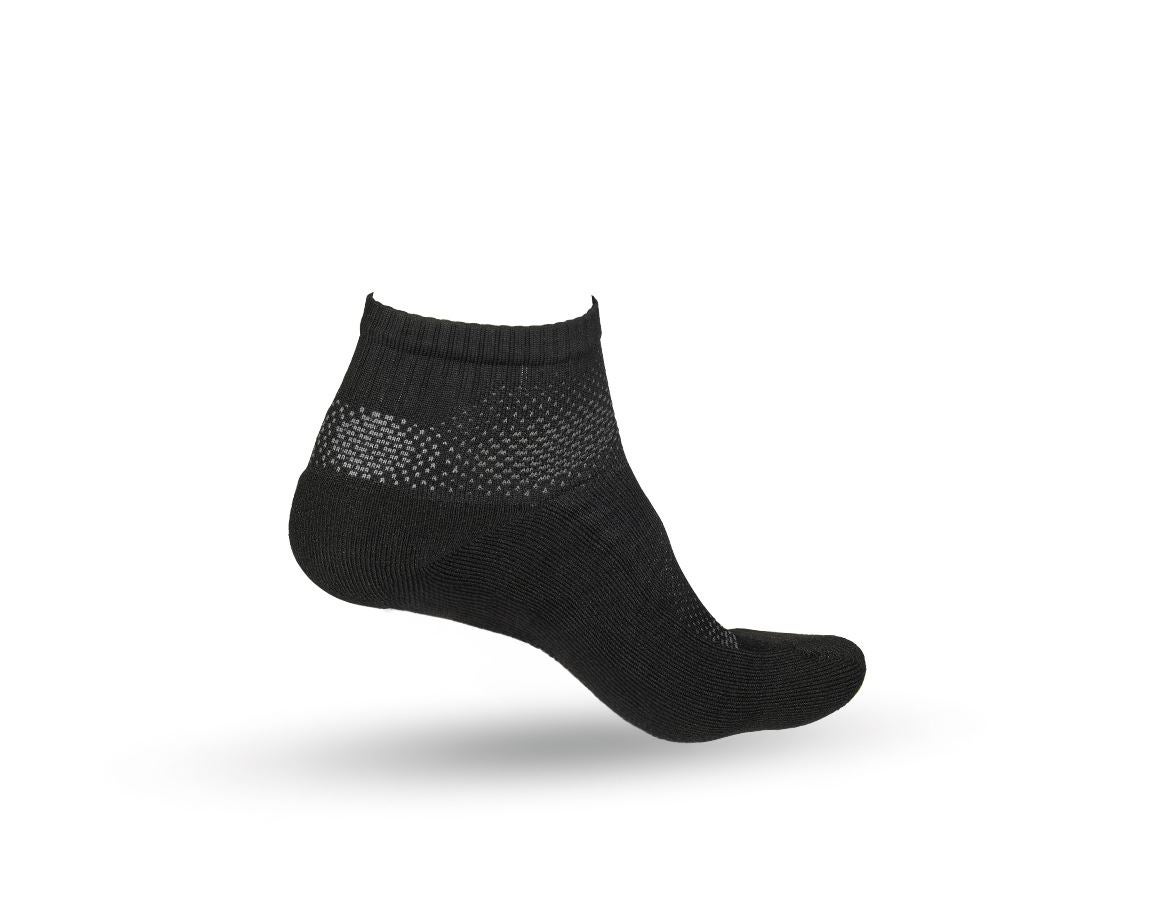 Sokken | Kousen: e.s. Allseason sokken Function light/low + zwart/strauss rood
