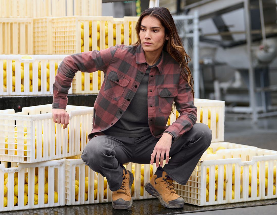 Hauts: Chemise à carreaux e.s.iconic, femmes + rouge oxyde/gris carbone 2