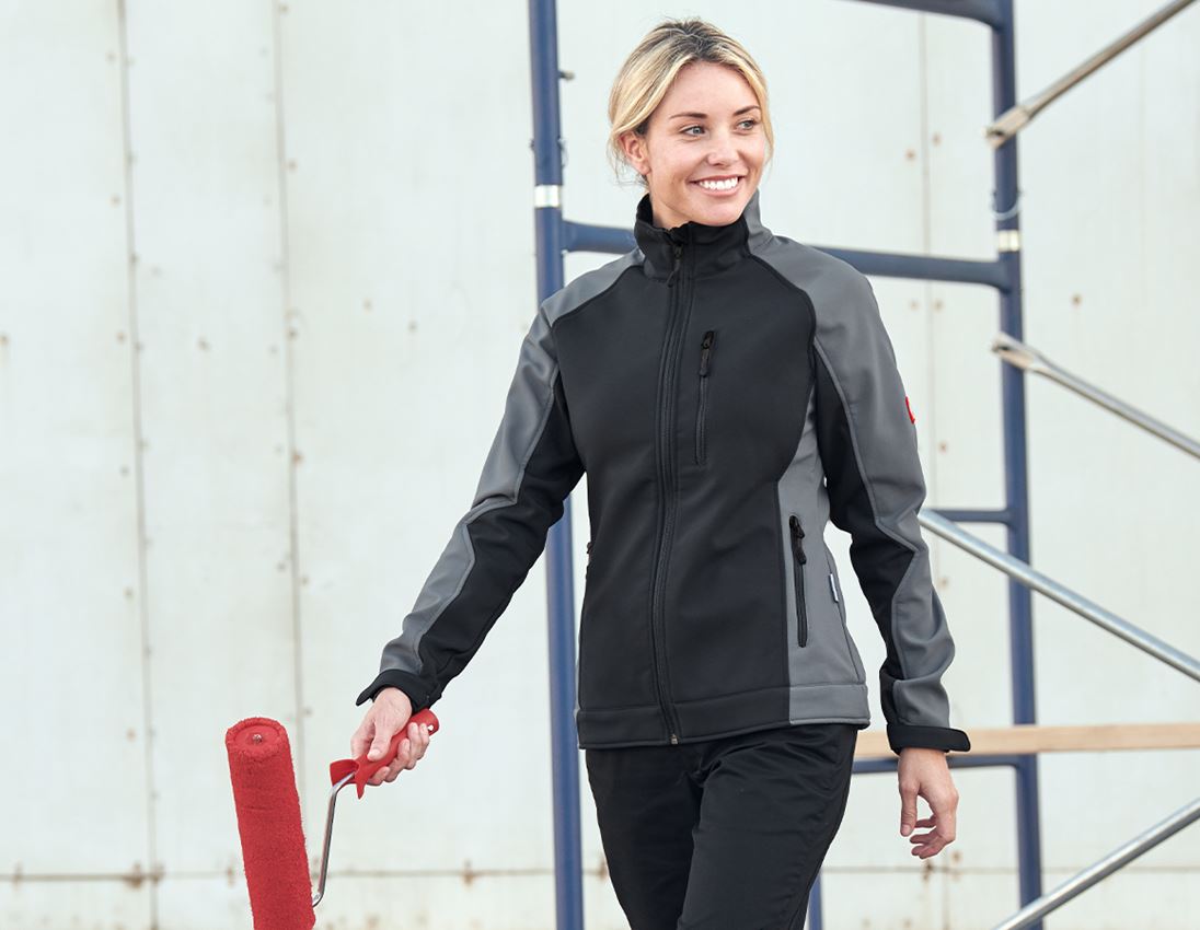 Installateurs / Plombier: Veste Softshell dryplexx® softlight, femmes + graphite/ciment