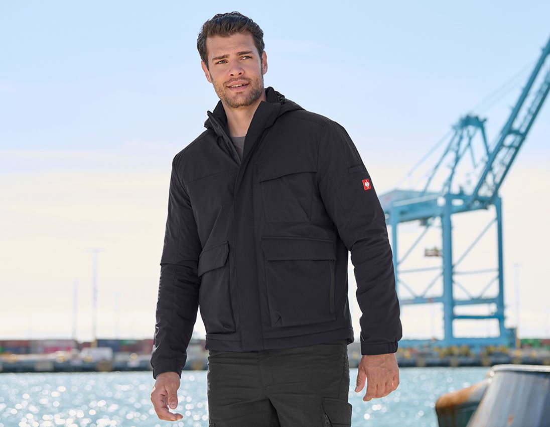 Jacken: Winterjacke e.s.trail pure + schwarz 7