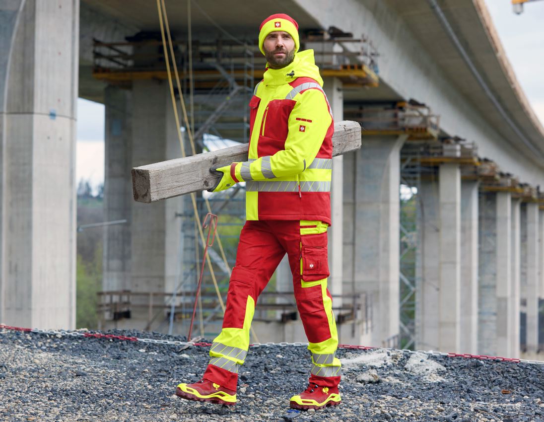 Thèmes: Pantalon à taille élast. signal. e.s.motion 24/7 + rouge/jaune fluo 2