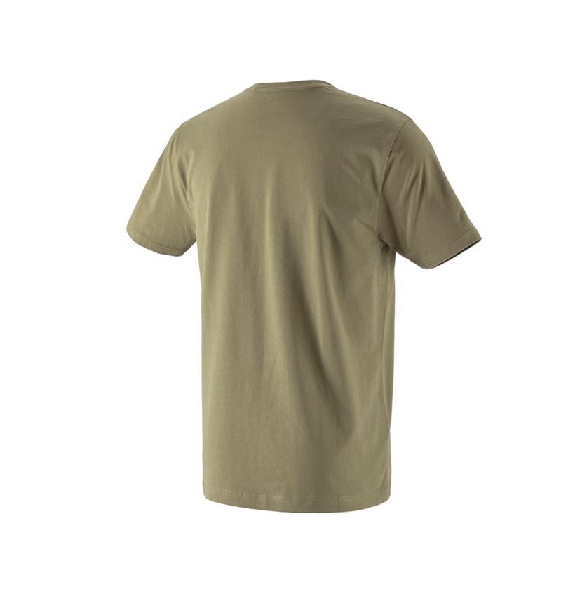 Hauts: T-Shirt e.s.concrete + vert stipa 3