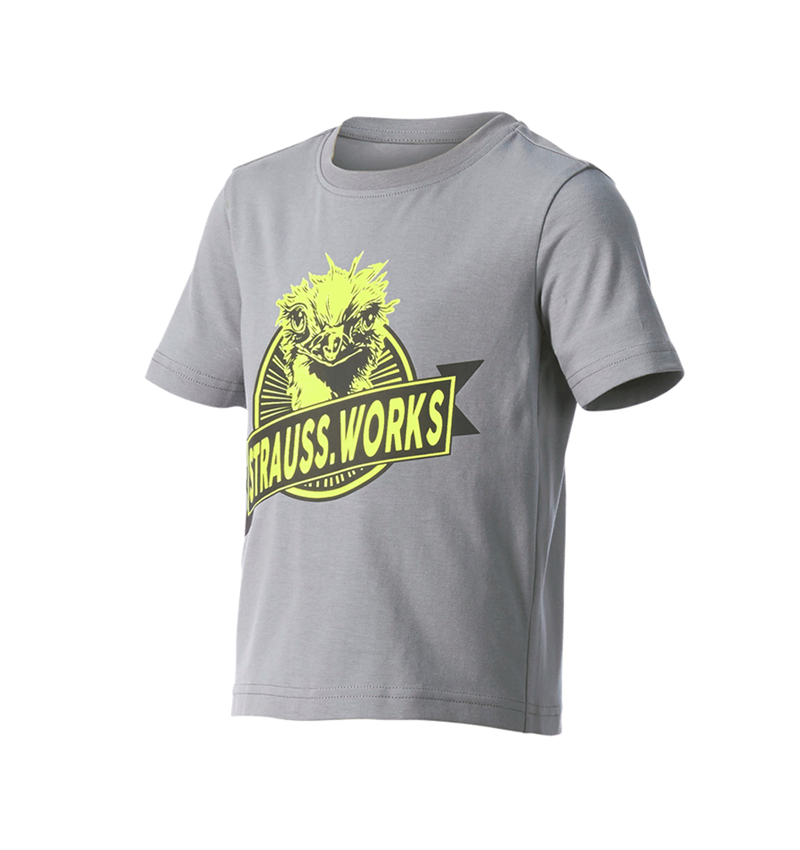 Kleding: e.s. T-shirt strauss works, kinderen + platina 5