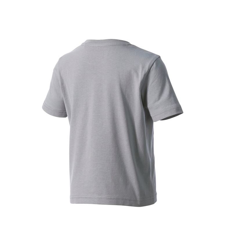 Bovenkleding: e.s. T-shirt strauss works, kinderen + platina 6