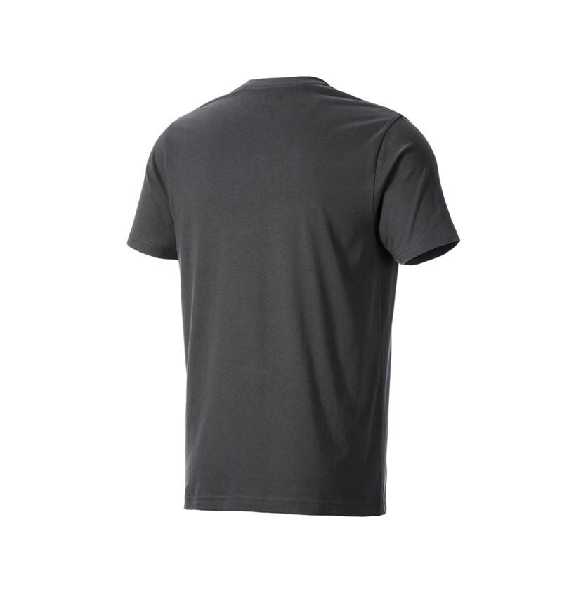 Bekleidung: T-Shirt e.s.iconic works + carbongrau 5