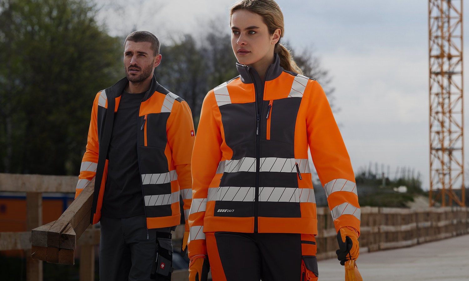 La nouvelle collection haute visibilité pour les femmes et les hommes